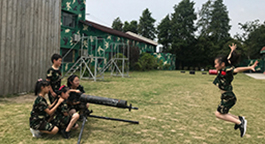 青少年军事军训夏令营--雷霆夏令营