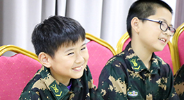 青少年军事军训夏令营-雷霆夏令营