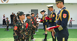 青少年军事军训夏令营--雷霆夏令营