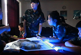 青少年军事军训夏令营-雷霆夏令营