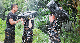 青少年军事军训夏令营-雷霆夏令营