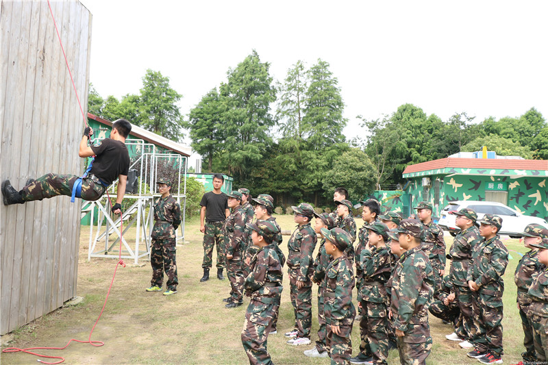 雷霆特训让年纪小的孩子也能接受锻炼